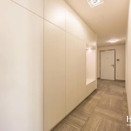 With Private Parking - Balcony - Center דירה *