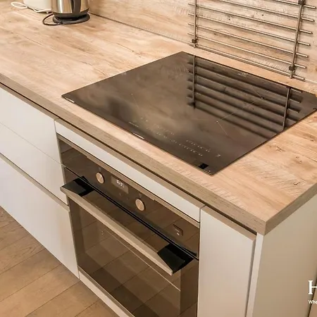 With Private Parking - Balcony - Center Appartement *