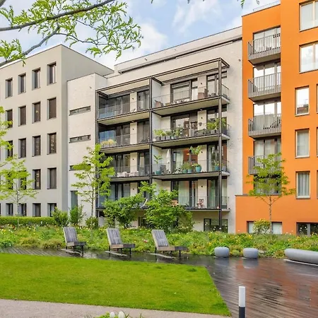 דירה With Private Parking - Balcony - Center פראג