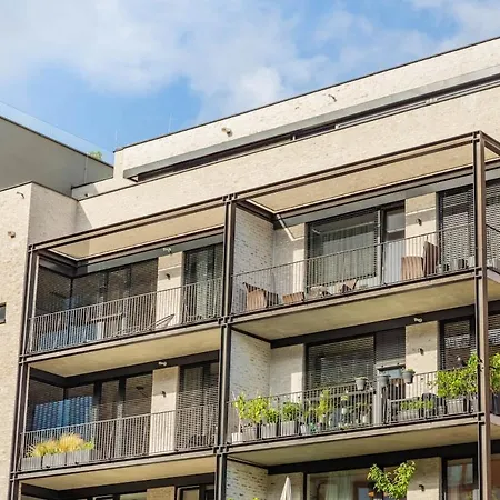 With Private Parking - Balcony - Center * פראג